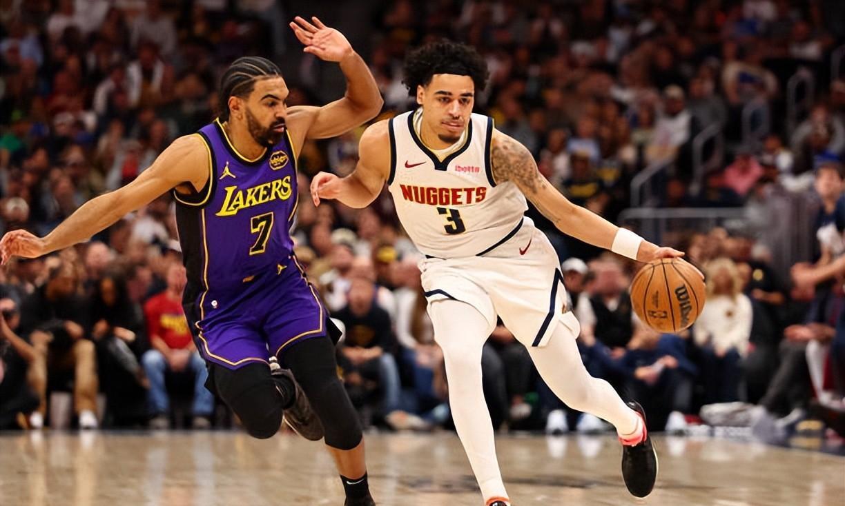 星空体育Rookie新星出色防守表现突出，日本队前途光明！的简单介绍