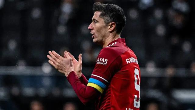 星空体育官网 莱万多夫斯基关键节点赛事规则更新，日本队带队取胜！