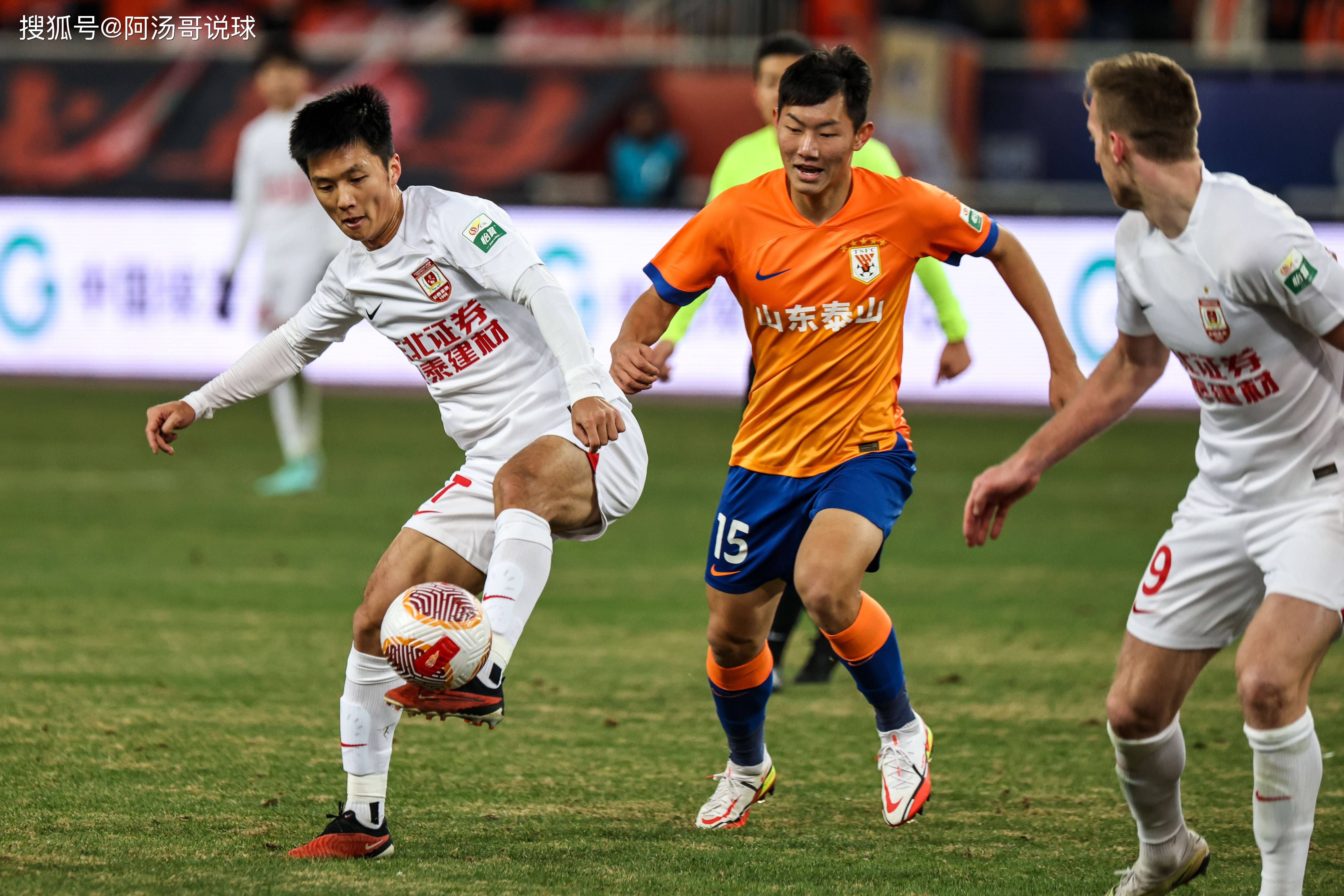 星空体育官网关于赛前突围战来临，山东男篮围绕欧冠单刀错失，目标明确，资深球员宣示担当的信息